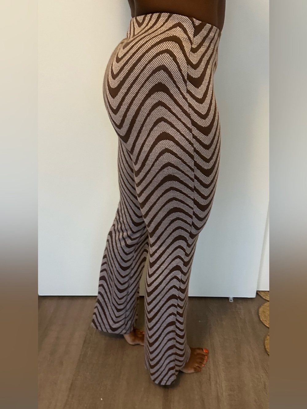 Urban Outfitters Bryn Brown Chevron Flare Pants XS